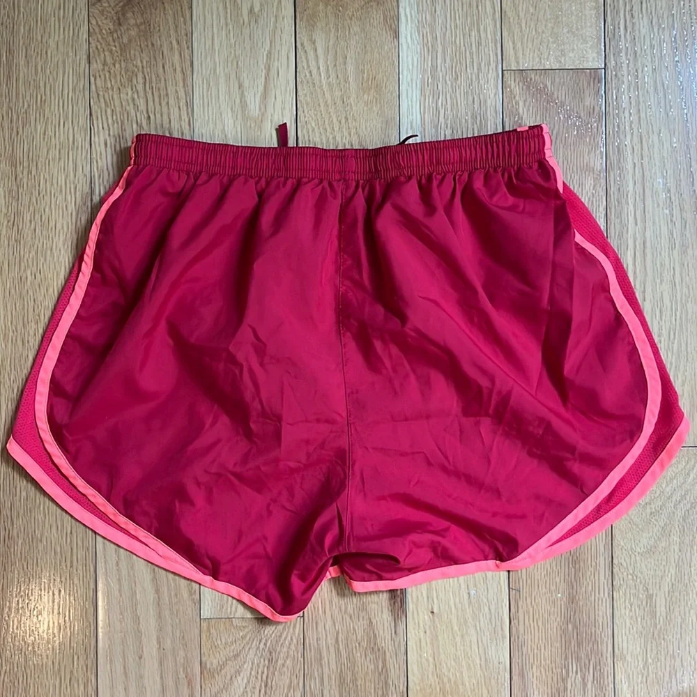 Women’s Nike Dri-fit running shorts - Picture 3 of 5
